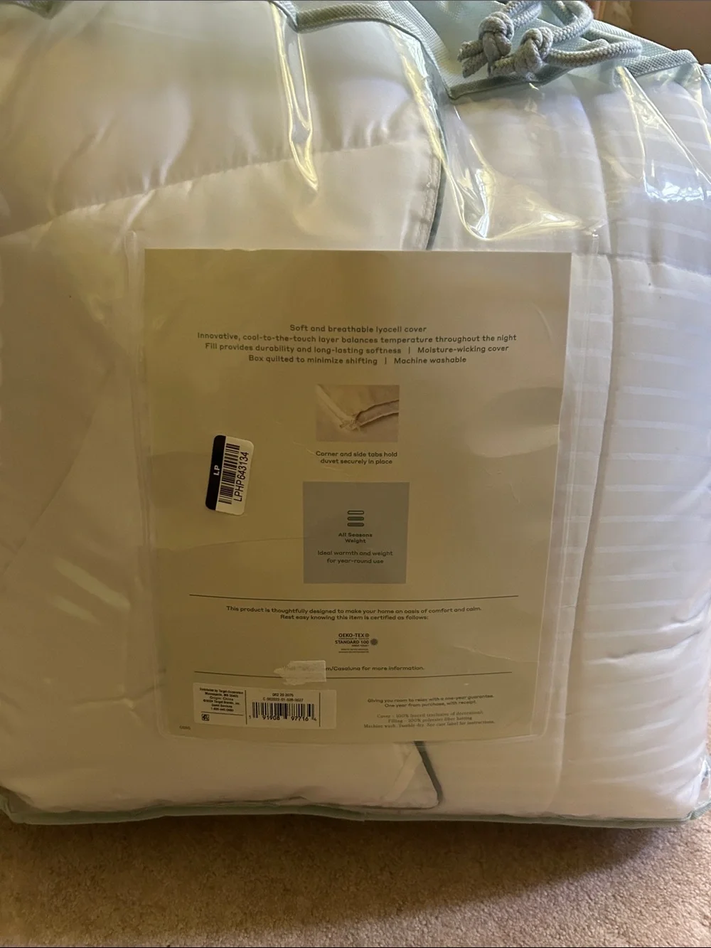 Casaluna F/Q Cool Plush Comforter - White 92” x 96”